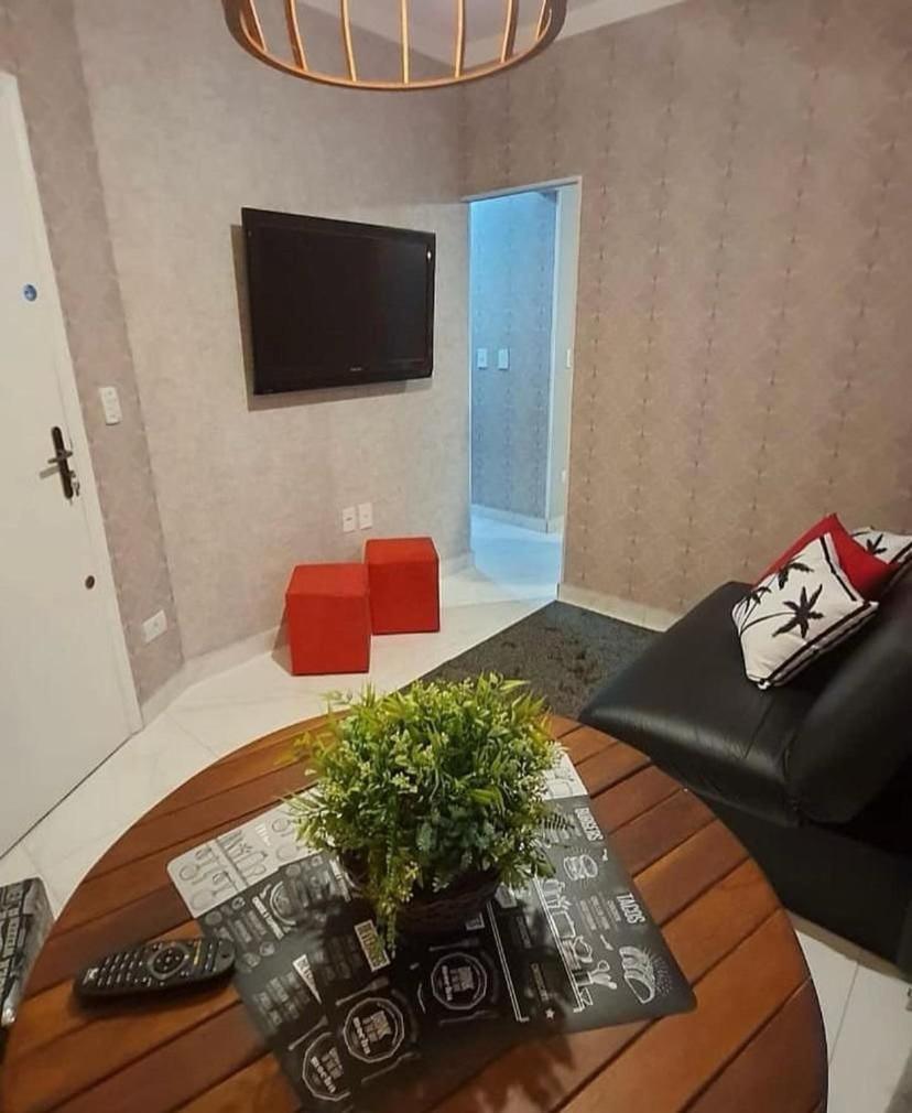 113 Canto Do - 1dorm - 200 M Da E 20m Dos Bares E Restaurantes - Estacionamento Gratuito E Wi Fi , Tv A Cabo Praia Grande (Santos)